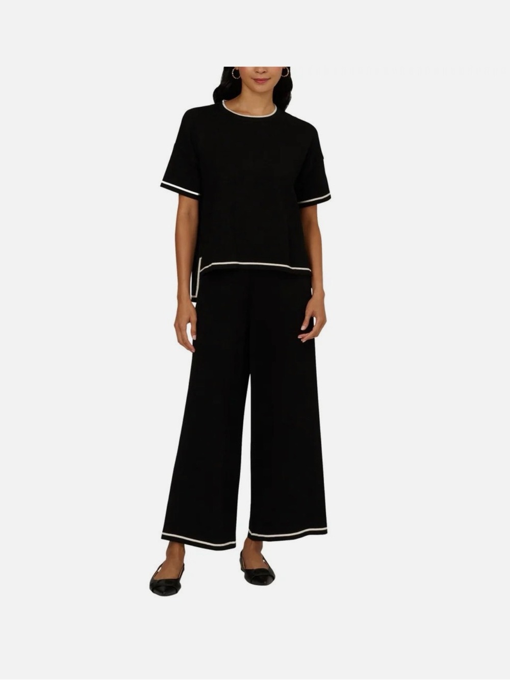 Adrianna Papell Black Wide-Leg Knit Pants with Matching Top with Cream Trim